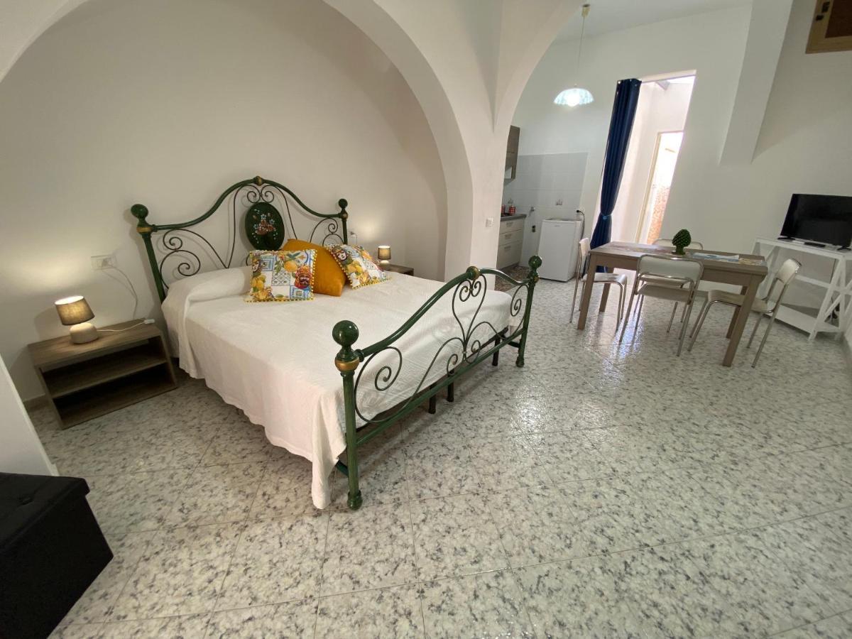 Case Gandolfo Favignana Bagian luar foto